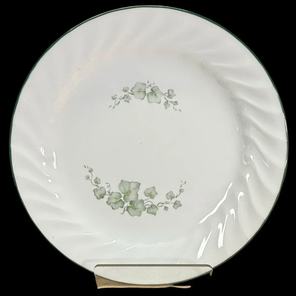 Corelle Callaway Ivy Bread/Dessert Plates Green Trim White Swirl 7 1/4